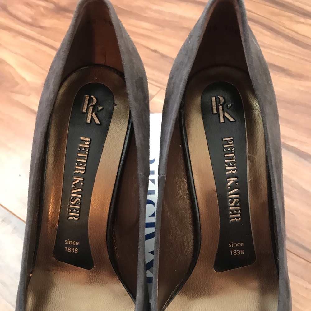 Peter Kaiser Suede Pump Heels Size 8 Never Worn - Picture 4 of 8